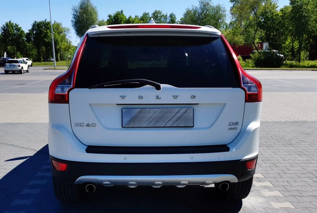 Volvo XC 60 cena 73300 przebieg: 131000, rok produkcji 2013 z Piaseczno małe 92